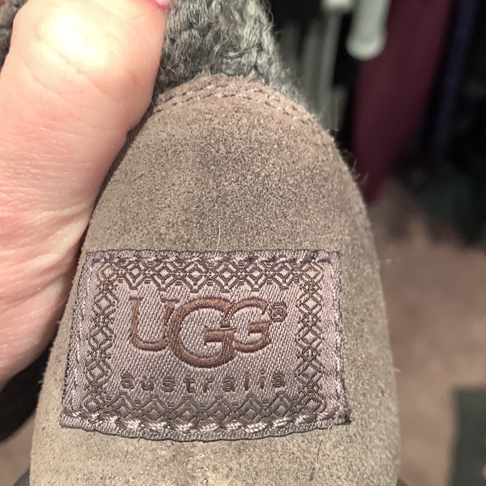 UGG gray knit sweater booties mid calf height - Picture 4 of 9